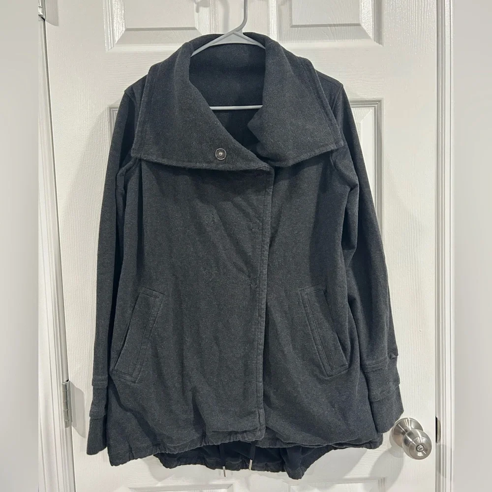 Lululemon Gratitude Wrap Double Breasted Jacket Pea Coat Charcoal Gray Size 8